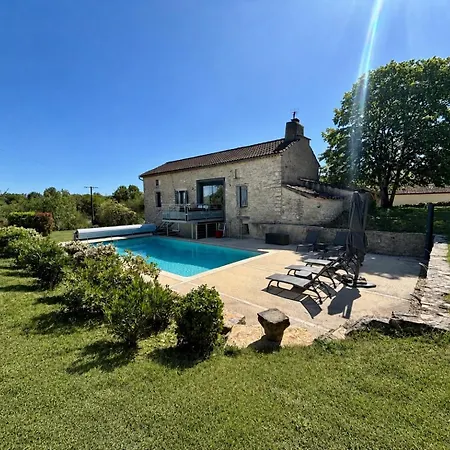 Pierres Blanches, Grange De Charme & Piscine *