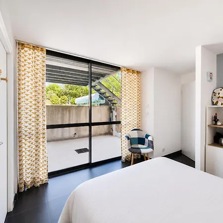 فيلة Pierres Blanches, Grange De Charme & Piscine
