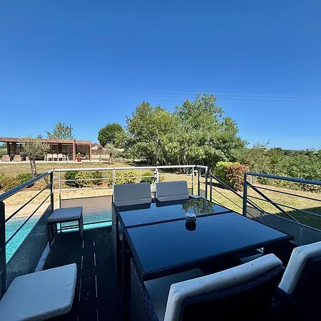 Pierres Blanches, Grange De Charme & Piscine 别墅 *