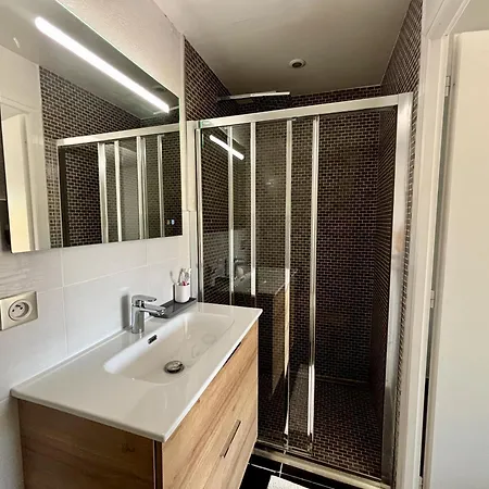 فيلة Pierres Blanches, Grange De Charme & Piscine كاهورْ
